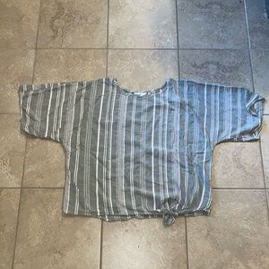 green stripped short sleeve